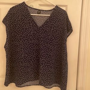 B-neck polka dot blouse